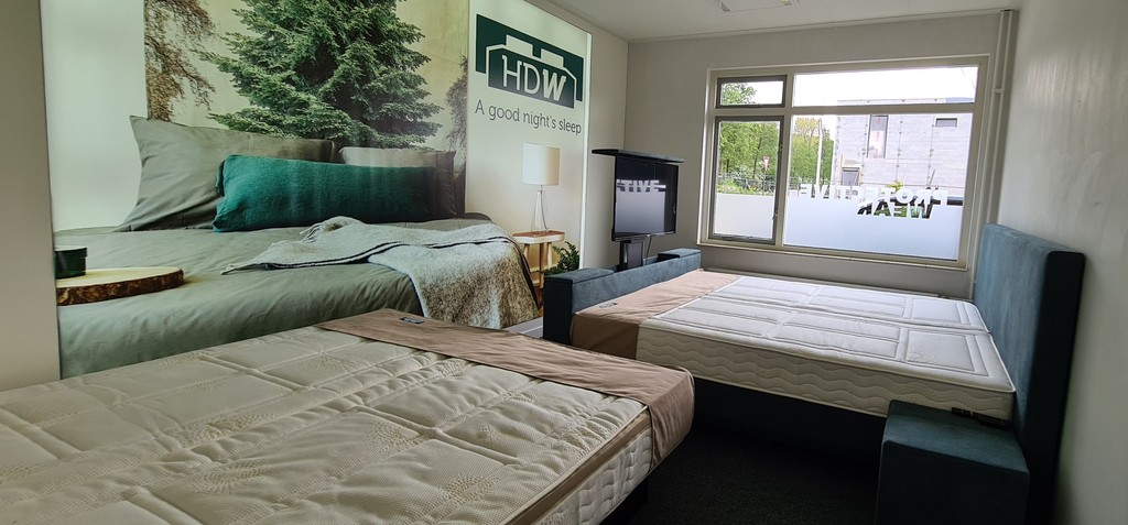 picture Showroom - 1